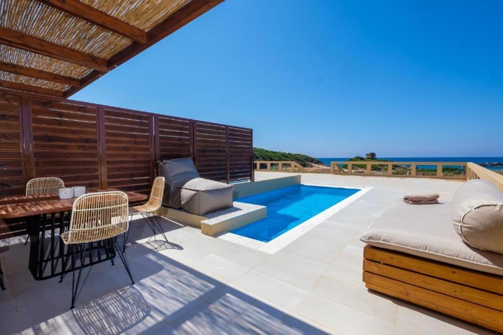La Perla Di Barla Seafront Apartment Kanalos Bagian luar foto